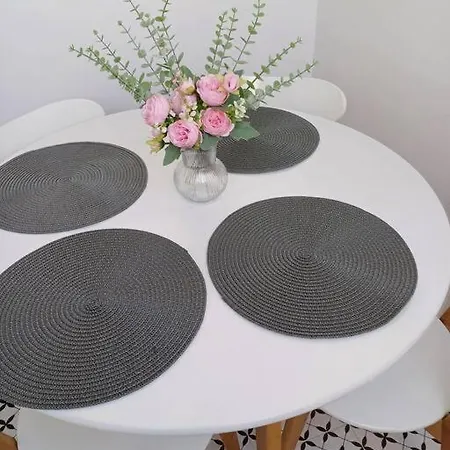 Lejlighed The Attic W Aircon And Parking