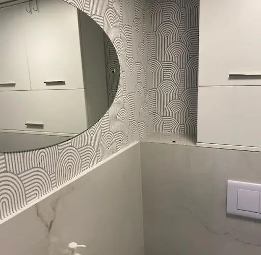 The Attic W Aircon And Parking *